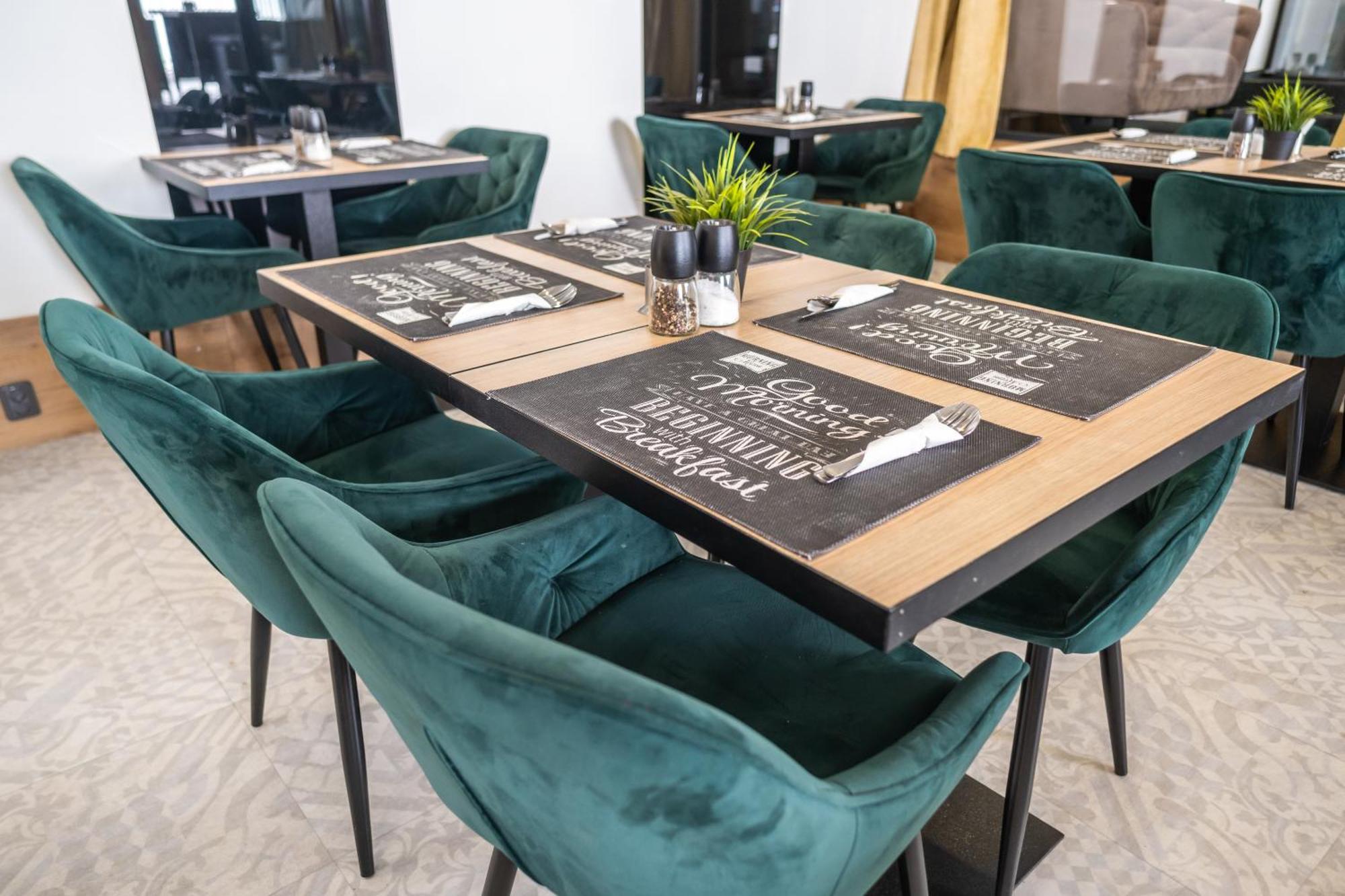 Hotel Plzeň Eksteriør bilde